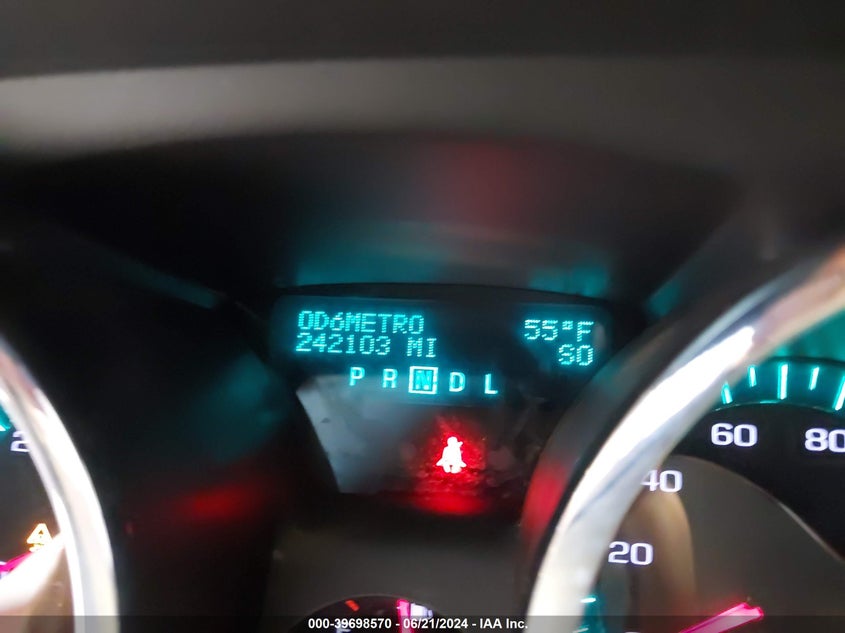 2010 Chevrolet Traverse Lt VIN: 1GNLVGED7AS111547 Lot: 39698570