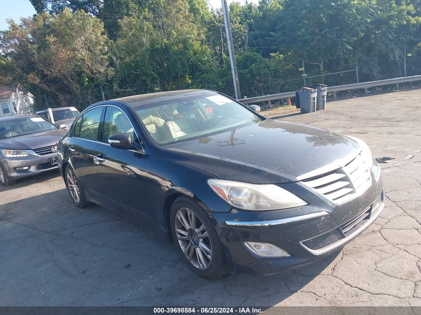 2012 Hyundai Genesis 3.8L VIN: KMHGC4DD6CU193807 Lot: 39698584