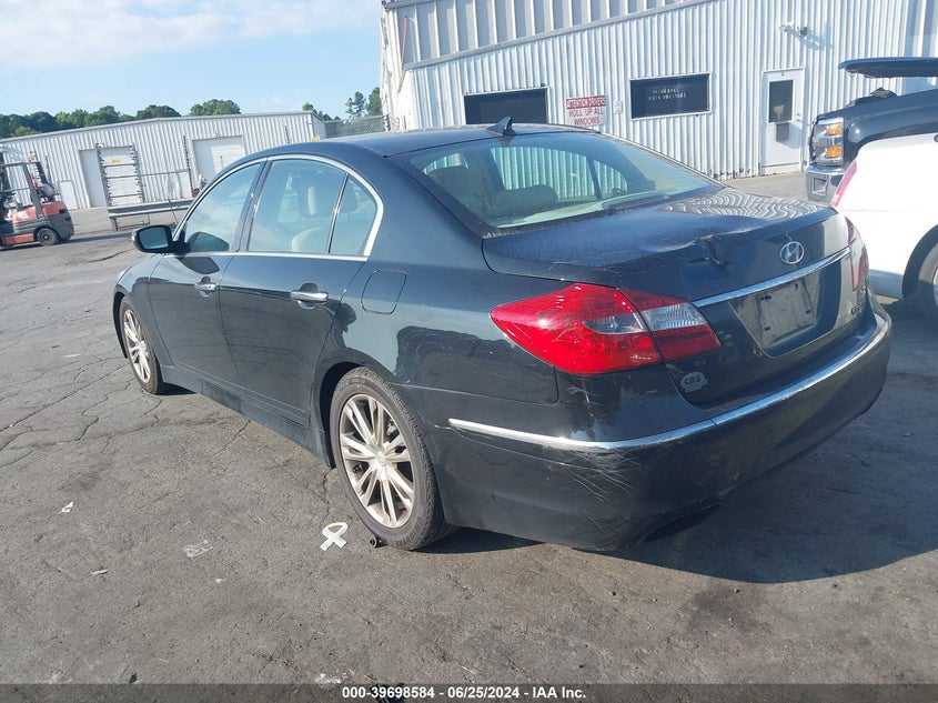 2012 Hyundai Genesis 3.8L VIN: KMHGC4DD6CU193807 Lot: 39698584