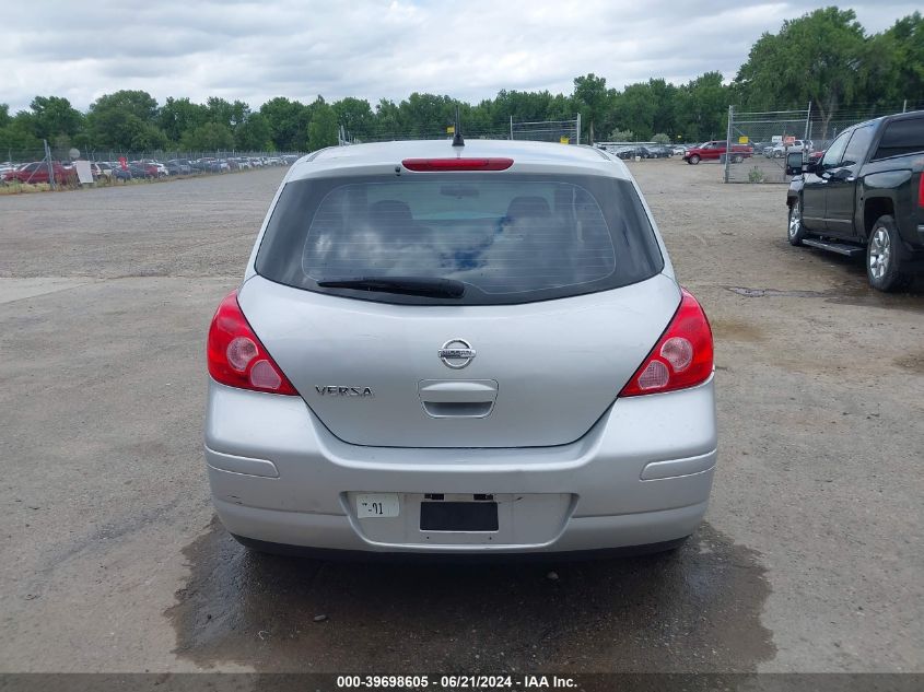 2009 Nissan Versa 1.8S VIN: 3N1BC13E79L399070 Lot: 39698605