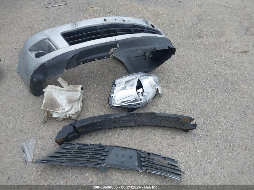 2009 Nissan Versa 1.8S VIN: 3N1BC13E79L399070 Lot: 39698605