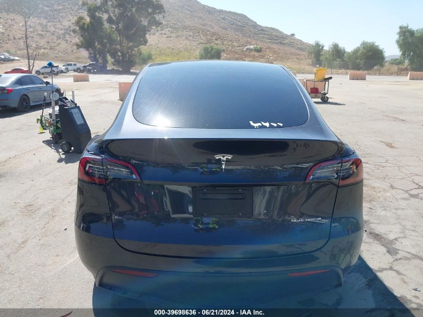 2024 Tesla Model Y Long Range Dual Motor All-Wheel Drive VIN: 7SAYGAEE1RF991798 Lot: 39698636