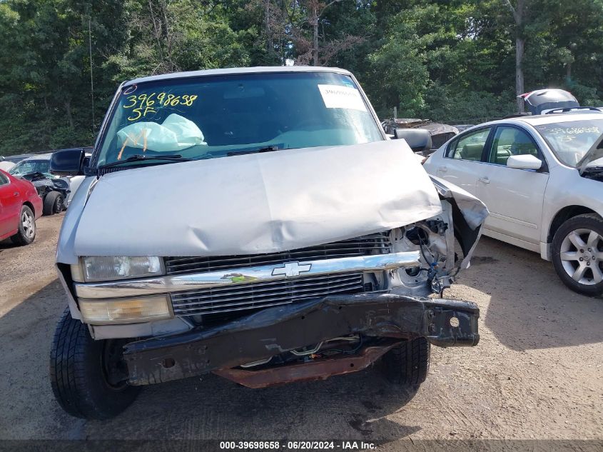 2000 Chevrolet Astro VIN: 1GNDM19W9YB149792 Lot: 39698658