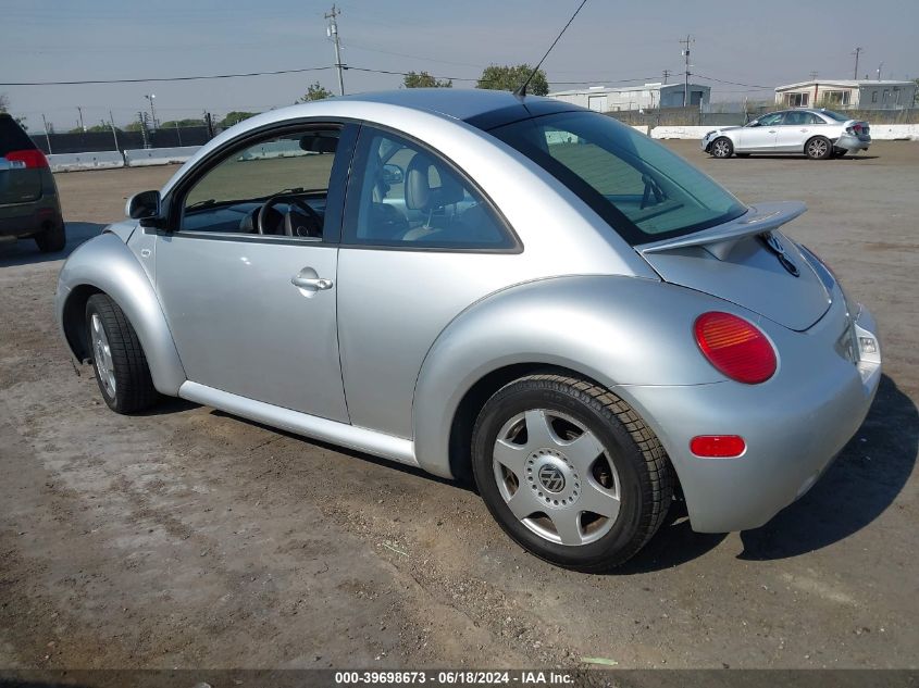 2000 Volkswagen New Beetle Glx VIN: 3VWDD21C2YM499898 Lot: 39698673