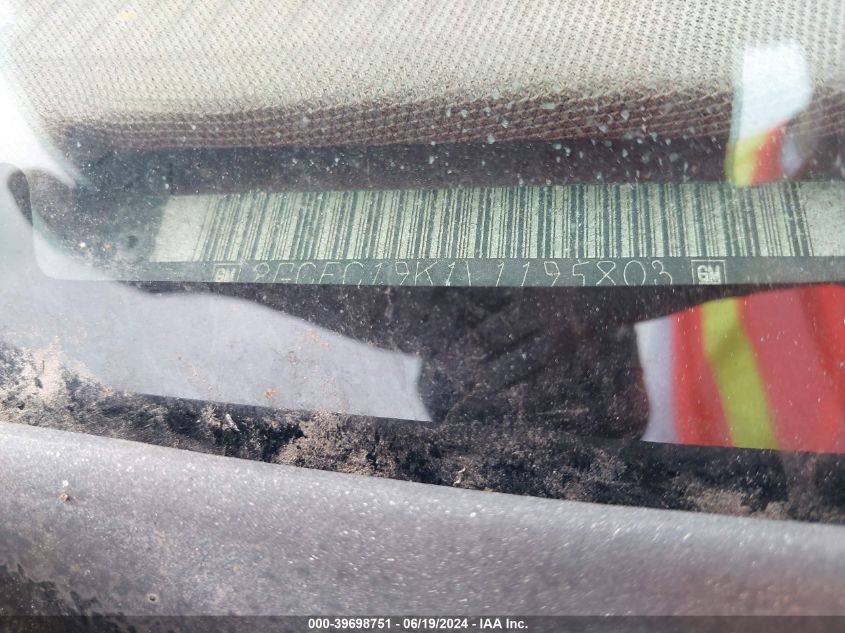 1990 Chevrolet Gmt-400 C1500 VIN: 2GCEC19K1L1195803 Lot: 39698751