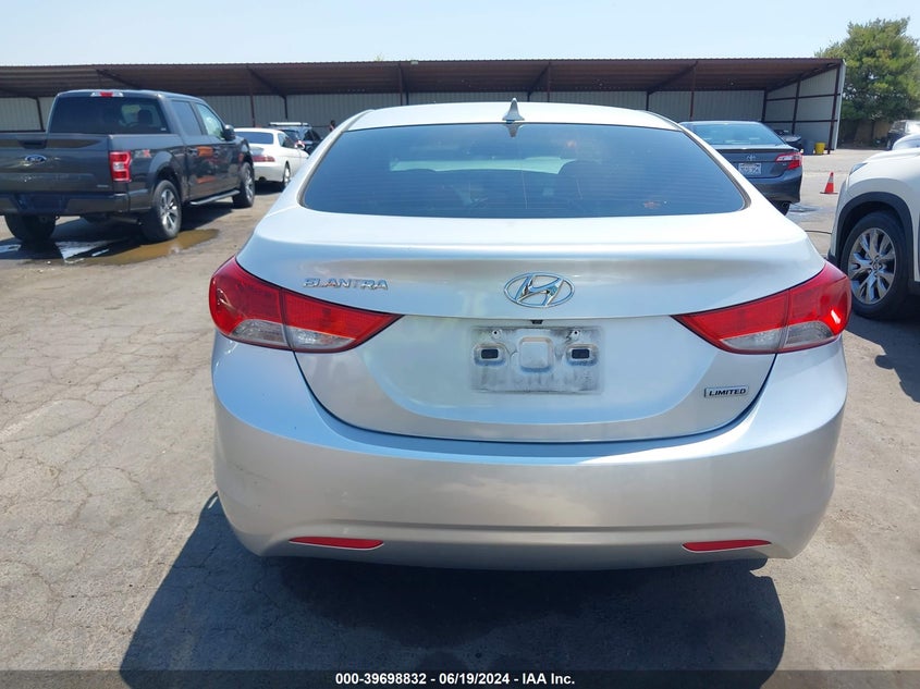 2013 Hyundai Elantra Limited VIN: KMHDH4AE7DU994894 Lot: 39698832