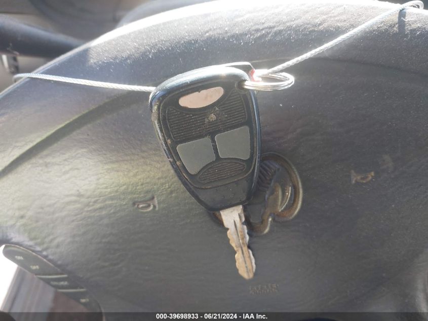 2004 Dodge Caravan Sxt VIN: 1D4GP45R84B527743 Lot: 39698933