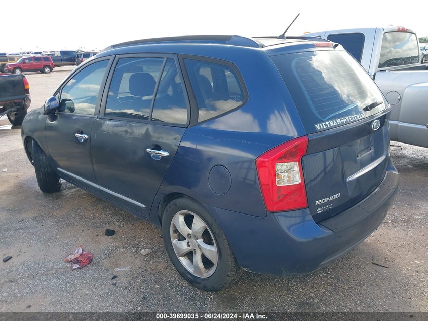 2007 Kia Rondo Ex VIN: KNAFG525477082082 Lot: 39699035