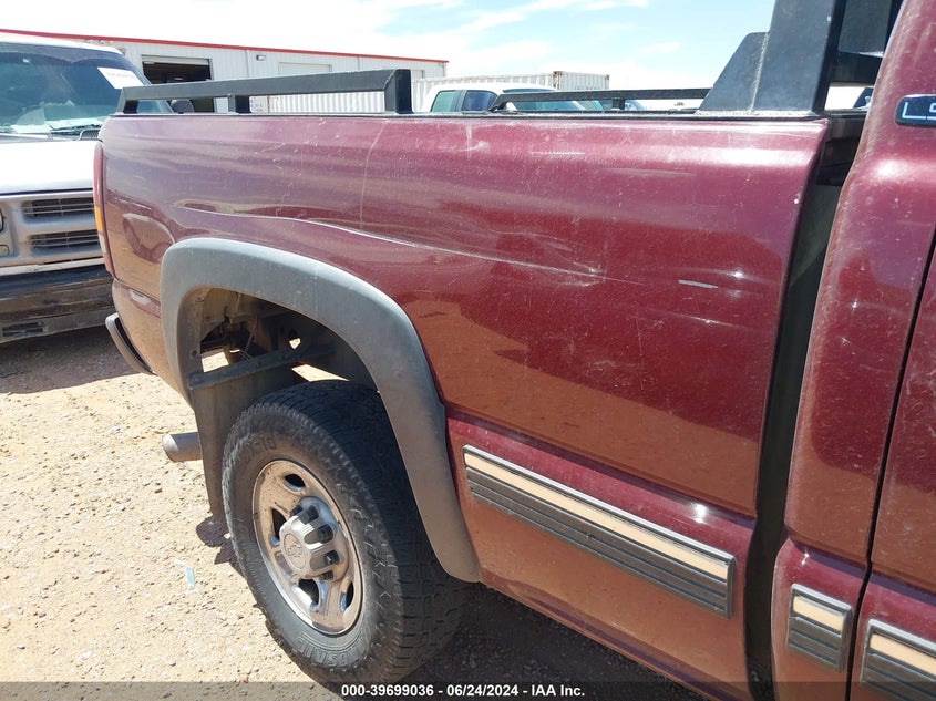 2001 Chevrolet Silverado 2500Hd Ls VIN: 1GCHC23U71F105542 Lot: 39699036