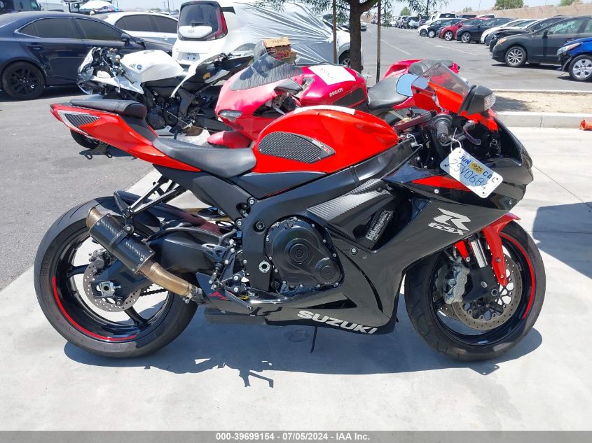 2022 SUZUKI GSX-R600 - JS1GN7FA8N7100624