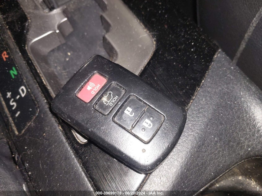 2018 TOYOTA RAV4 HYBRID LIMITED - JTMDJREV0JD254700