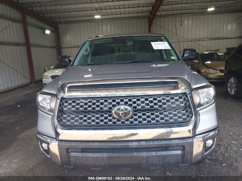 2018 Toyota Tundra Sr5 5.7L V8 VIN: 5TFUY5F1XJX743975 Lot: 39699183