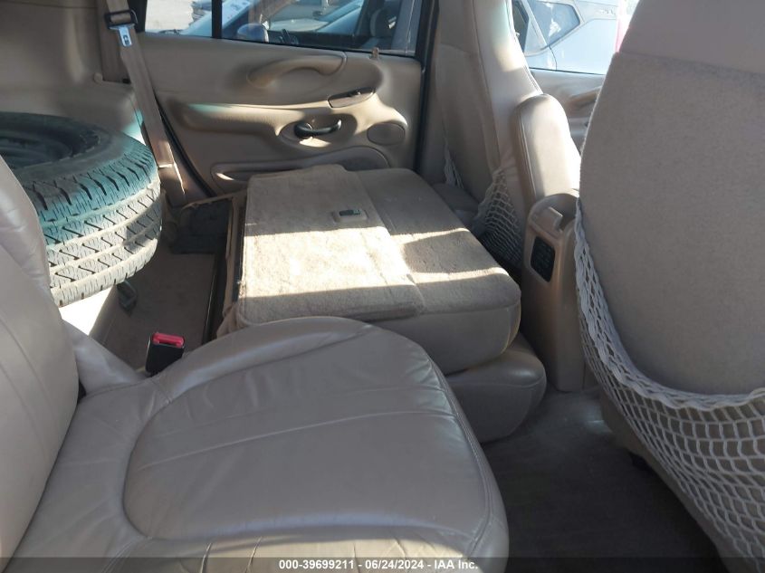 1999 Ford Expedition Eddie Bauer/Xlt VIN: 1FMRU17L1XLB83981 Lot: 39699211