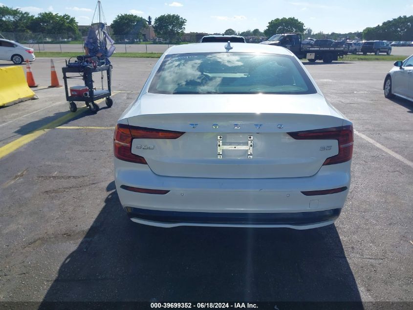 2024 VOLVO S60 B5 CORE DARK THEME - 7JRL12FK6RG281810