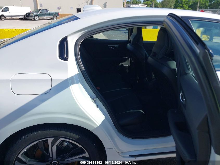 2024 VOLVO S60 B5 CORE DARK THEME - 7JRL12FK6RG281810