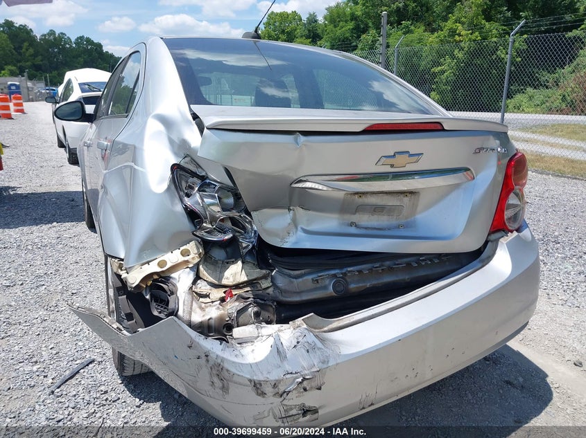 2015 CHEVROLET SONIC LT AUTO - 1G1JC5SH6F4137370