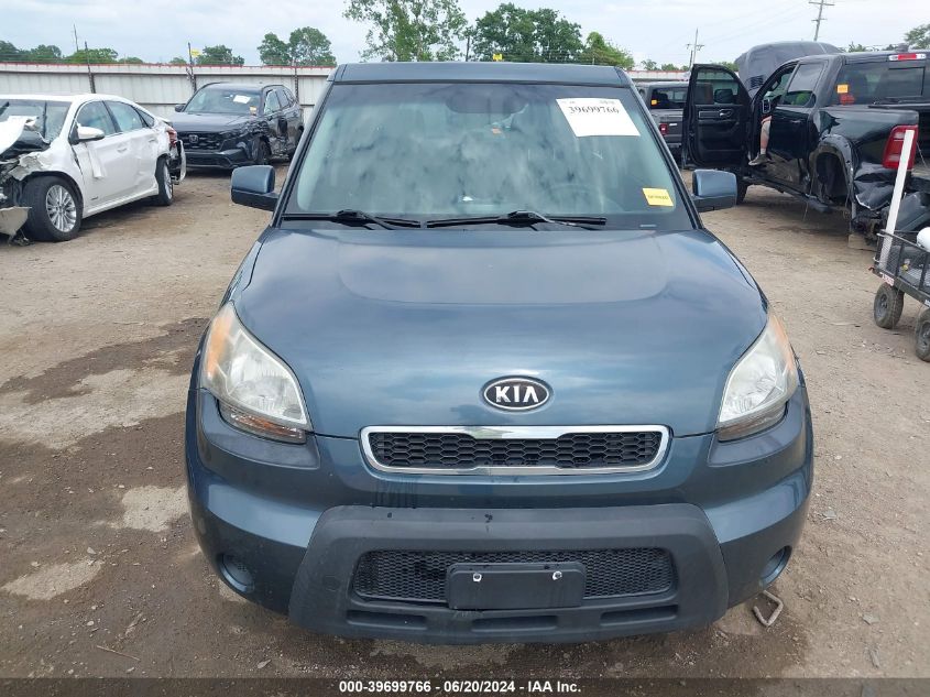 2011 Kia Soul + VIN: KNDJT2A26B7196463 Lot: 39699766