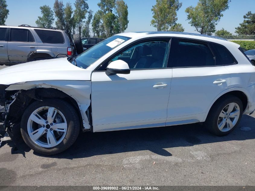 2018 Audi Q5 2.0T Premium/2.0T Tech Premium VIN: WA1ANAFY0J2209845 Lot: 39699902