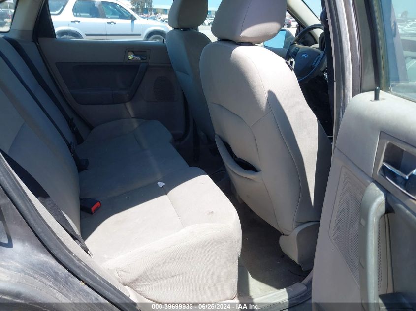 2010 Ford Focus Ses VIN: 1FAHP3GN0AW201127 Lot: 39699933