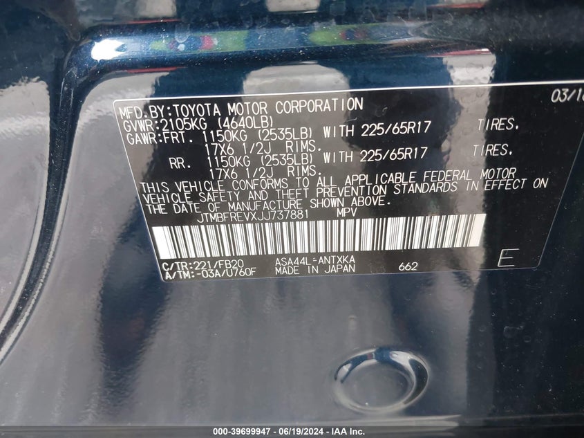 VIN JTMBFREVXJJ737881 2018 TOYOTA RAV4 LE