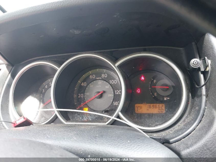 2009 Nissan Versa 1.8S VIN: 3N1BC11E29L438425 Lot: 39700015