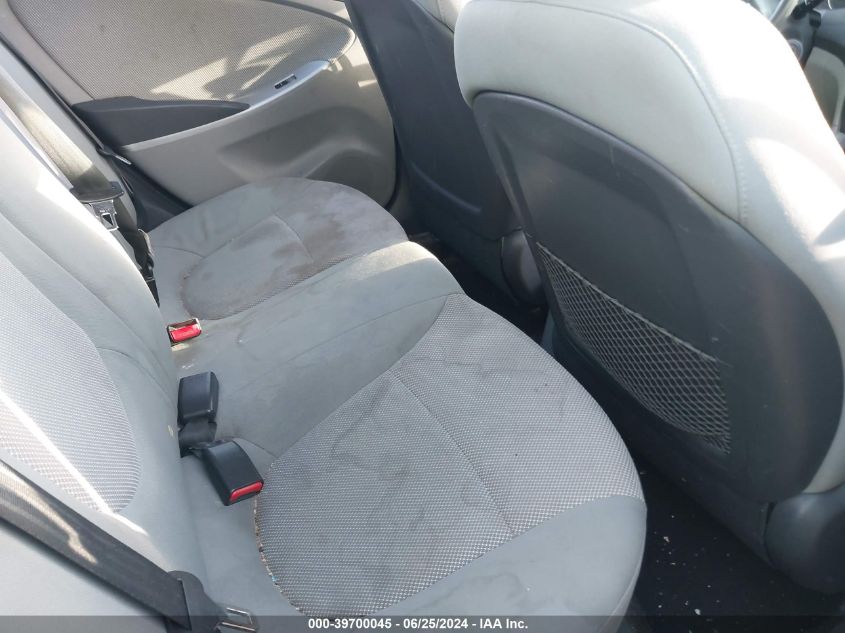 2013 Hyundai Accent Gls VIN: KMHCT4AE7DU452317 Lot: 39700045