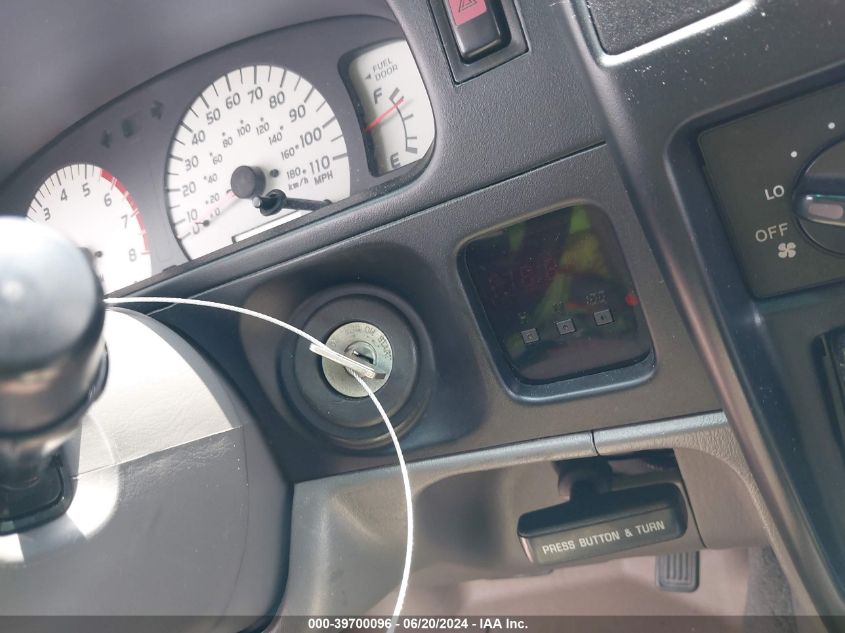 2002 Toyota Tacoma Prerunner V6 VIN: 5TEGN92NX2Z011197 Lot: 39700096