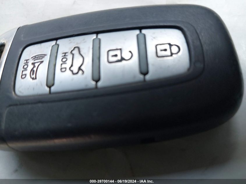 2013 Hyundai Sonata Hybrid Limited VIN: KMHEC4A4XDA101161 Lot: 39700144