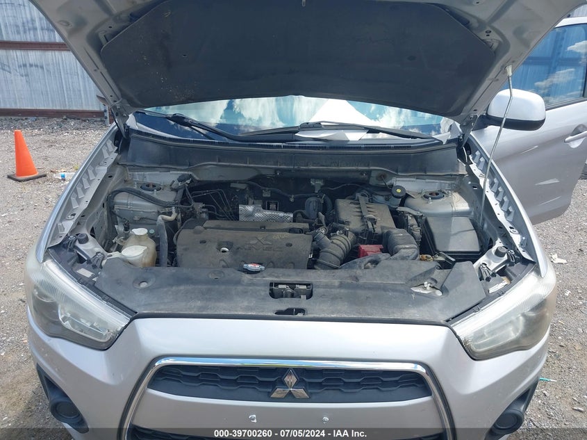 2015 Mitsubishi Outlander Sport Es VIN: 4A4AP3AU3FE002302 Lot: 39700260