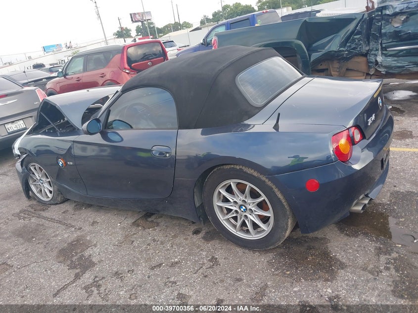 2004 BMW Z4 2.5 VIN: 4USBT33584LS51291 Lot: 39700356