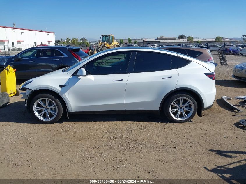 2023 Tesla Model Y Awd/Long Range Dual Motor All-Wheel Drive VIN: 7SAYGDEEXPA063631 Lot: 39700496