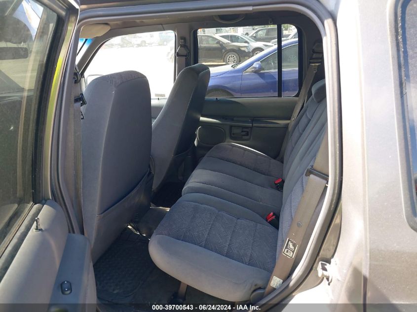 1999 Ford Explorer Eddie Bauer/Limited/Xlt VIN: 1FMZU34E2XZA94872 Lot: 39700543