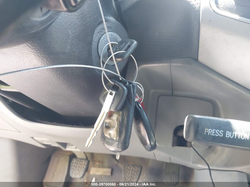 2011 Toyota Tacoma VIN: 5TFUX4EN2BX004392 Lot: 39700560