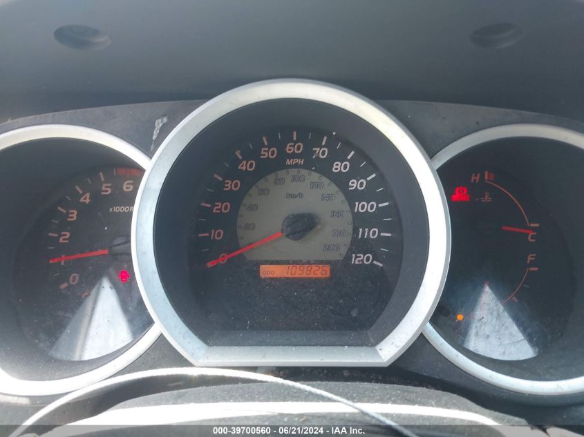 2011 Toyota Tacoma VIN: 5TFUX4EN2BX004392 Lot: 39700560