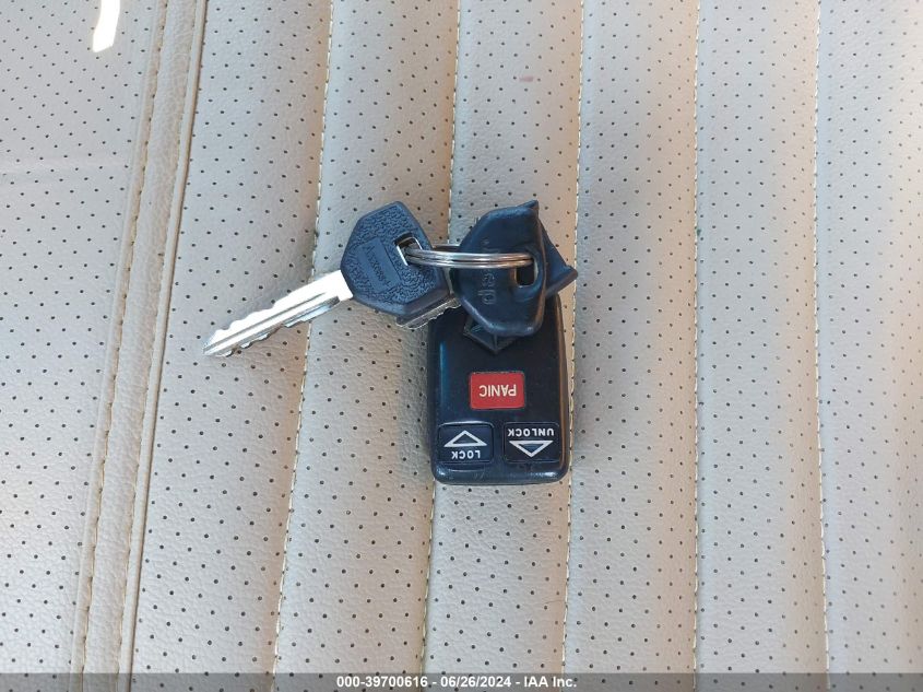 1998 Jeep Grand Cherokee Laredo VIN: 1J4FX58SXWC133519 Lot: 39700616