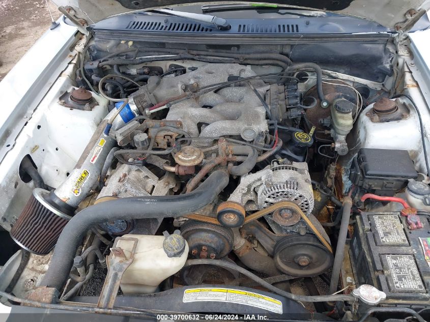 1999 Ford Mustang VIN: 1FAFP404XXF183579 Lot: 39700632