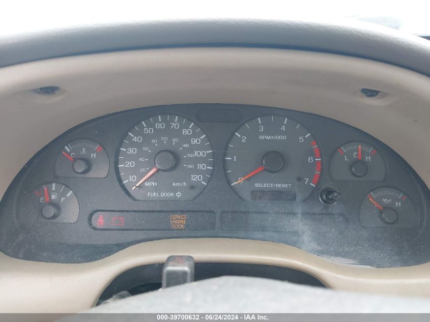 1999 Ford Mustang VIN: 1FAFP404XXF183579 Lot: 39700632