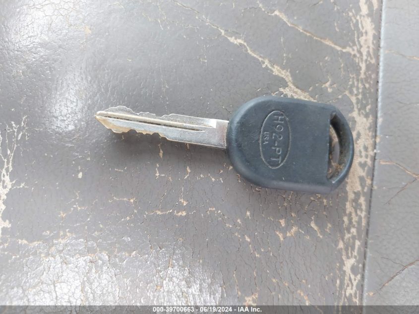 2006 Ford Explorer Xlt VIN: 1FMEU63876UA81607 Lot: 39700663