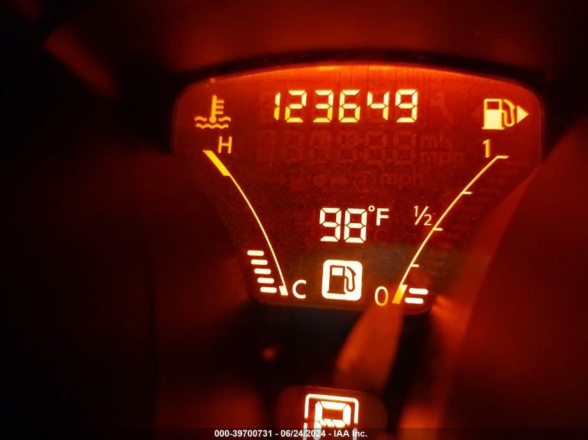 2011 Nissan Juke Sl VIN: JN8AF5MR7BT000110 Lot: 39700731