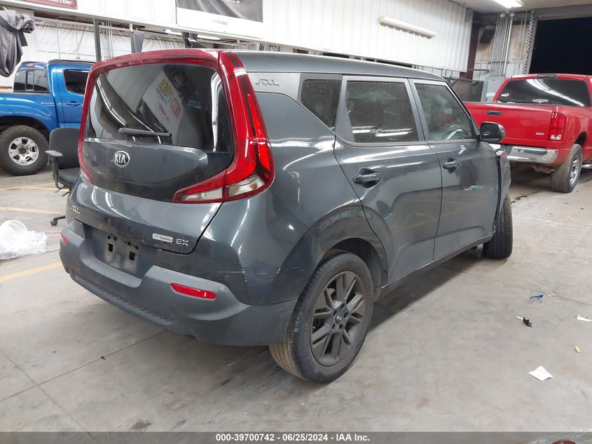 2021 Kia Soul Ex VIN: KNDJ33AU1M7762720 Lot: 39700742