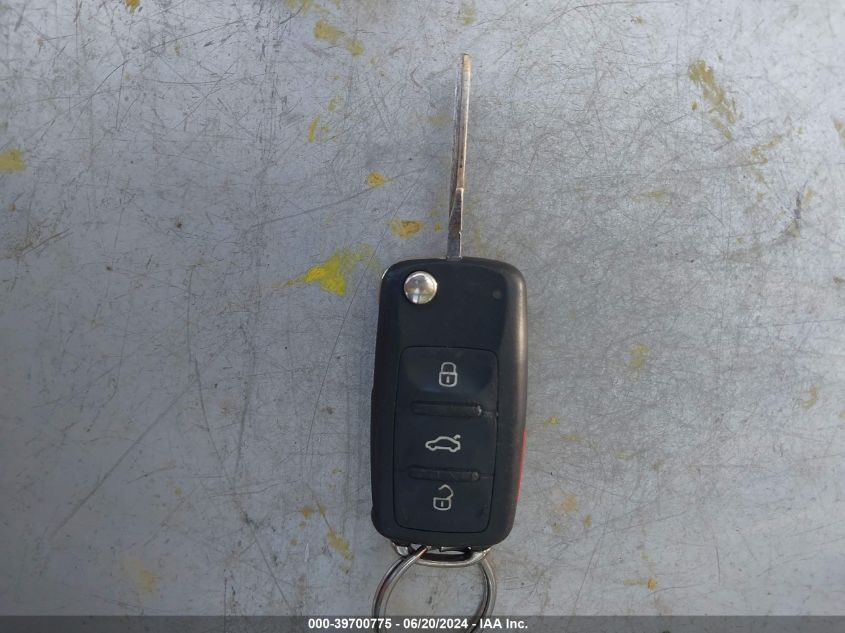 2013 Volkswagen Passat 2.5L Se VIN: 1VWBP7A36DC145356 Lot: 39700775