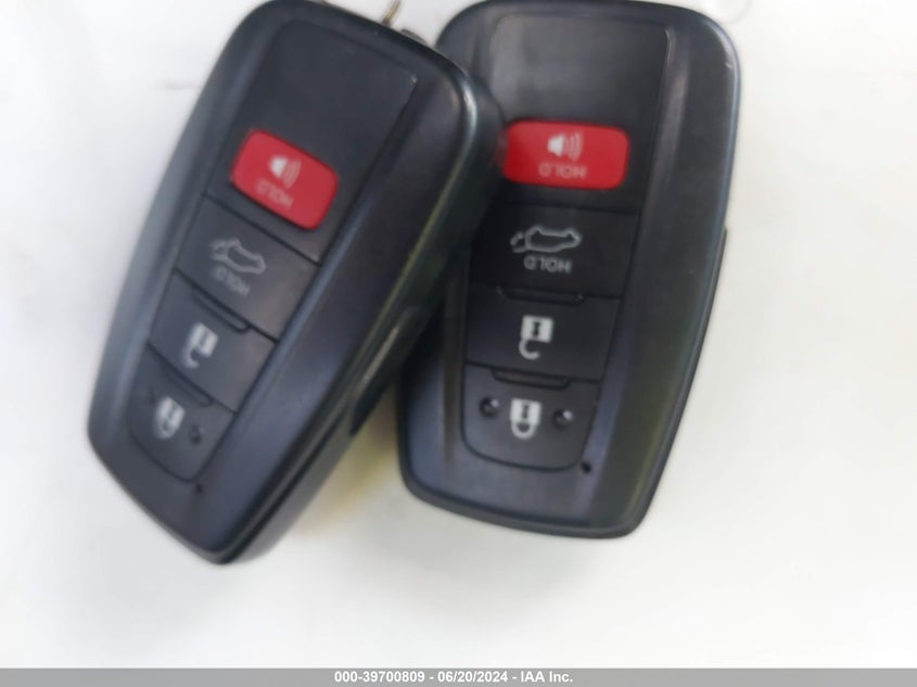 2021 TOYOTA RAV4 HYBRID XLE - JTMRWRFV6MD129758