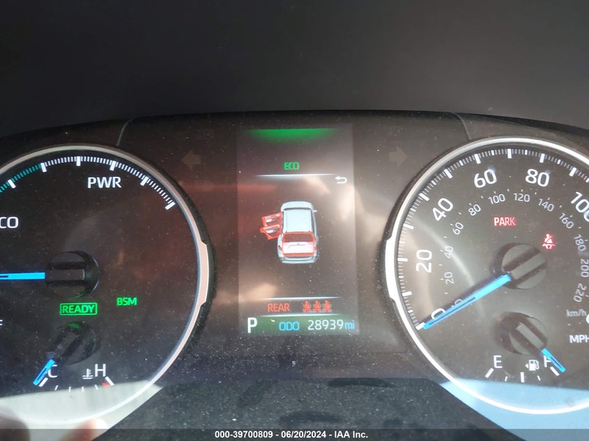 2021 TOYOTA RAV4 HYBRID XLE - JTMRWRFV6MD129758