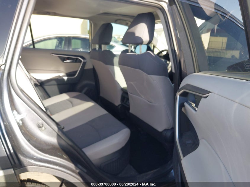 2021 TOYOTA RAV4 HYBRID XLE - JTMRWRFV6MD129758