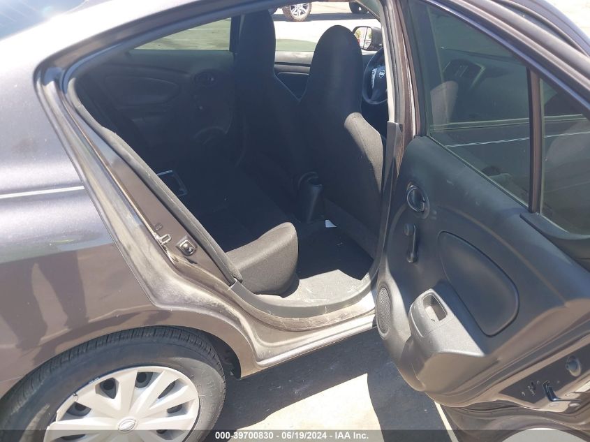 2015 Nissan Versa 1.6 S+ VIN: 3N1CN7AP2FL833302 Lot: 39700830