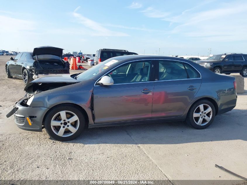 2008 Volkswagen Jetta Se/Sel VIN: 3VWRM71K28M178731 Lot: 39700849