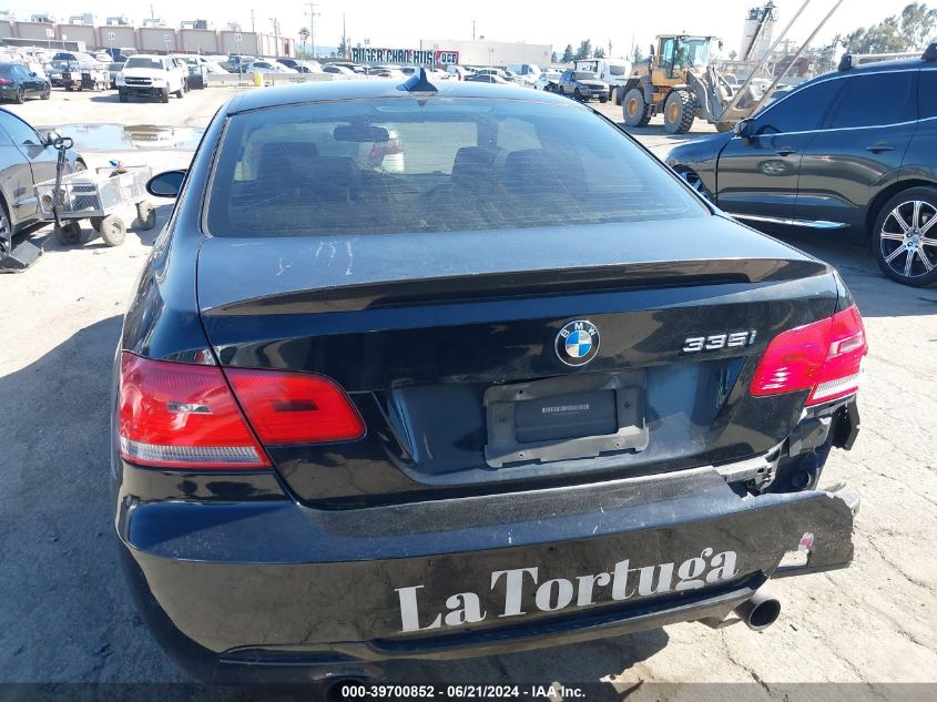 2009 BMW 335I VIN: WBAWB73579P047015 Lot: 39700852