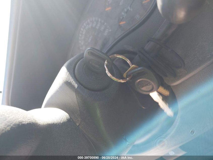 2003 GMC Sierra 1500 Sle VIN: 2GTEC19T931240656 Lot: 39700890