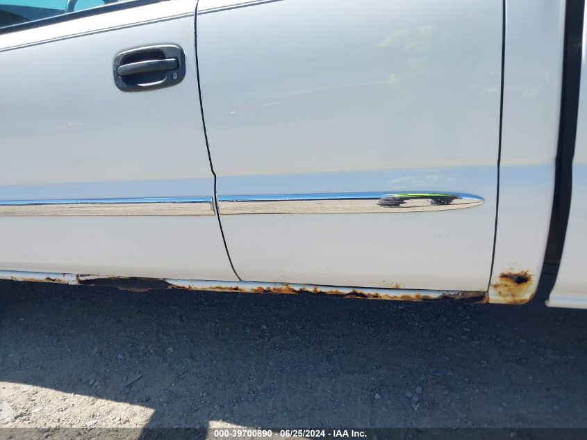 2003 GMC Sierra 1500 Sle VIN: 2GTEC19T931240656 Lot: 39700890