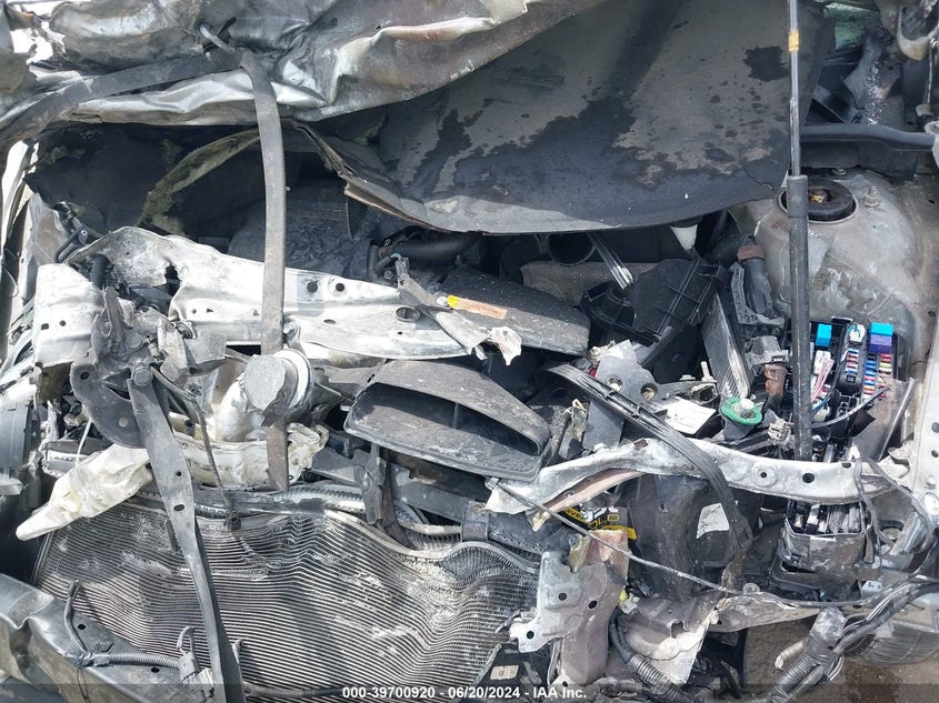 2016 Toyota Camry Xle VIN: 4T1BF1FKXGU598764 Lot: 39700920